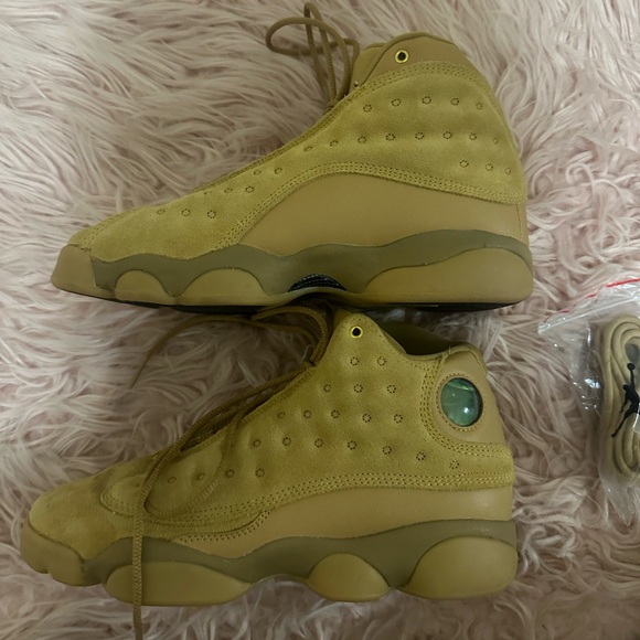 Air Jordan 13 retro GS wheat - Picture 2 of 6